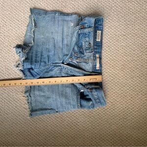 Levi's Light Blue Ribcage Denim Shorts - size 27